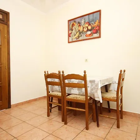 Zavalatica 4453a Korčula